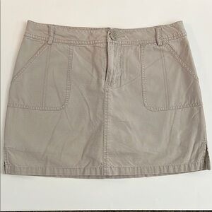 French Cuff Tan Skorts